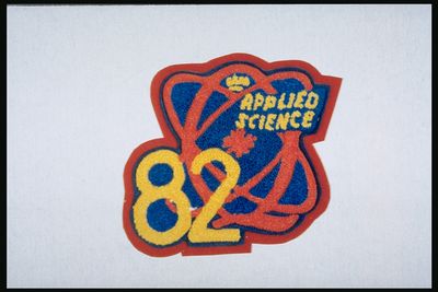Sci '82 Crest