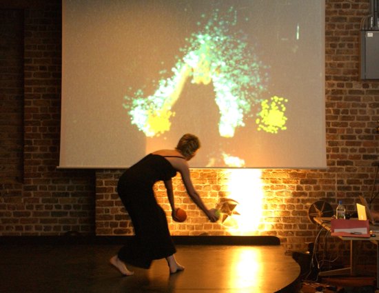 Jen Fleenor in performance of Counterbalance in performance during Anima Obscura 2.0, MediaLabEurope